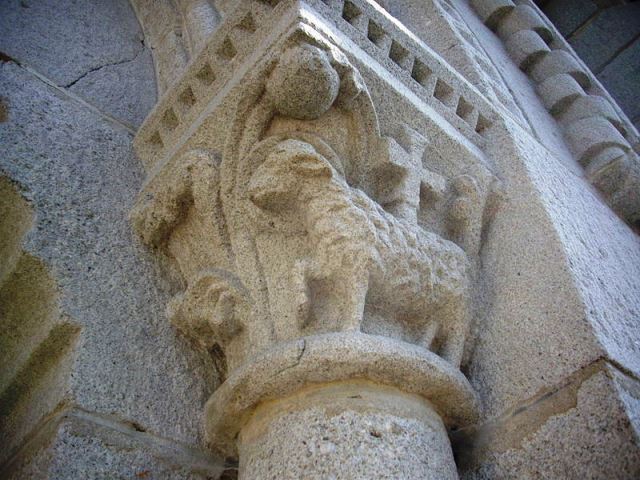 eglise champagnac chapiteaux