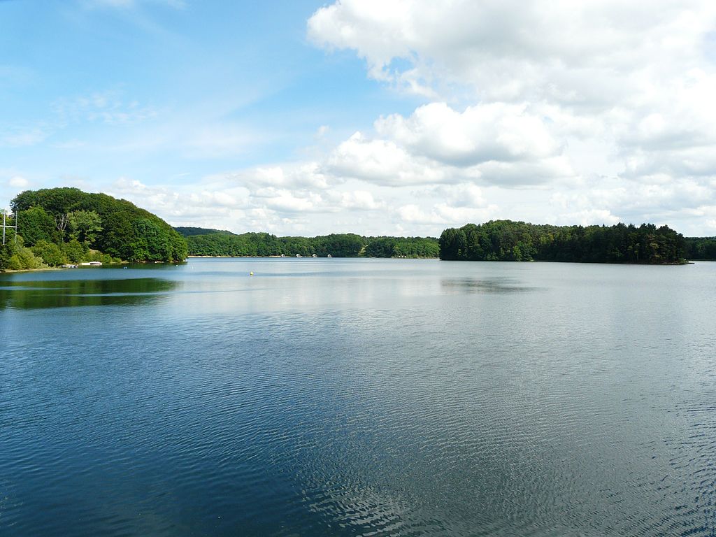 Cère amont barrage de Saint Étienne Cantalès 1