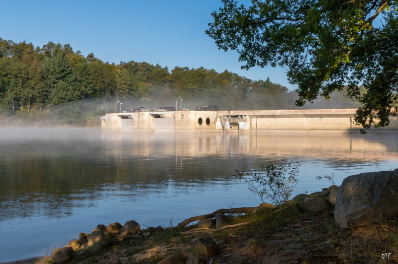 barrage à la brume