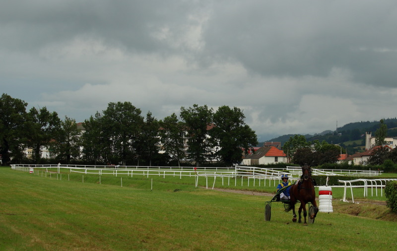 hippodrome piste