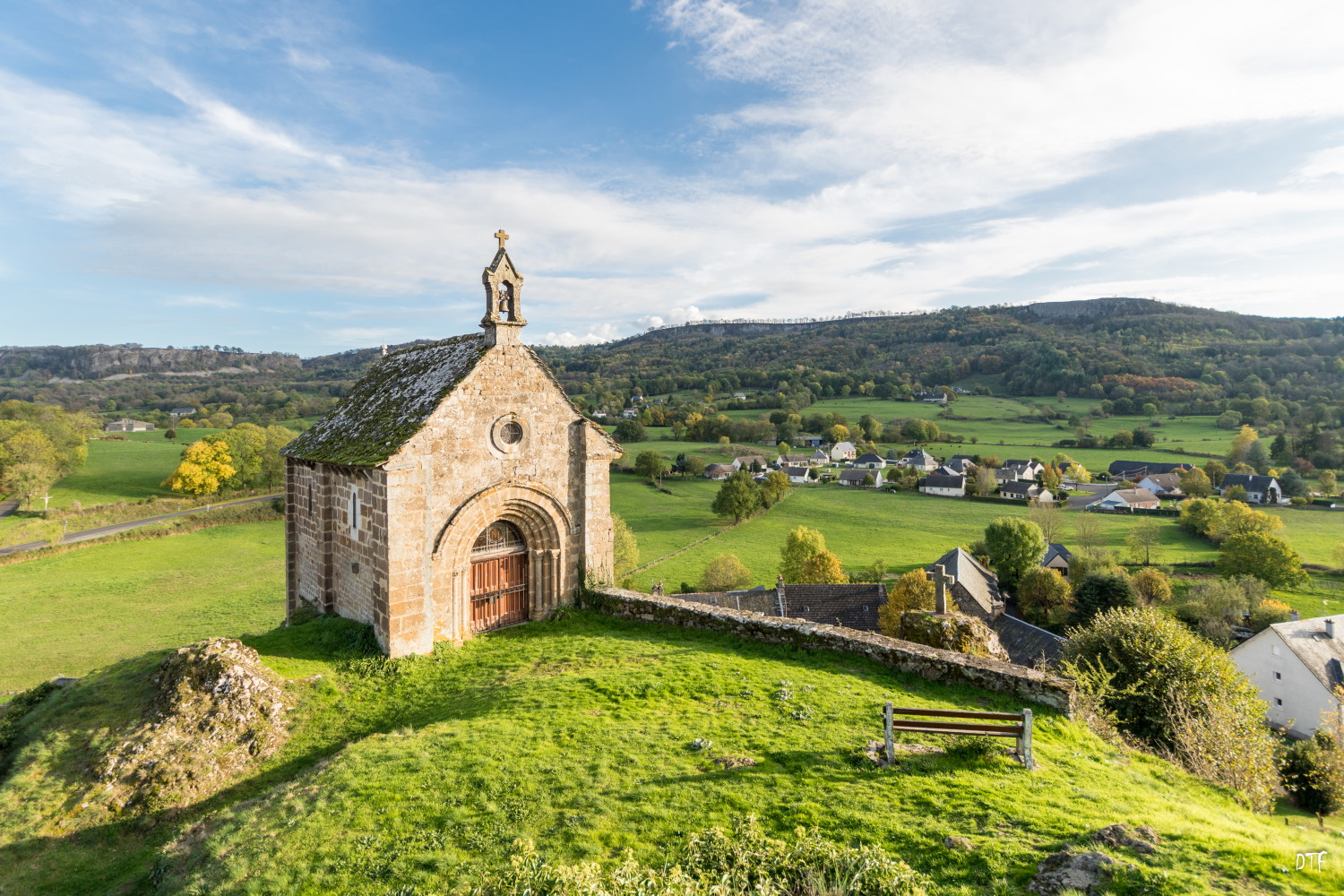 Saignes ND du chateau