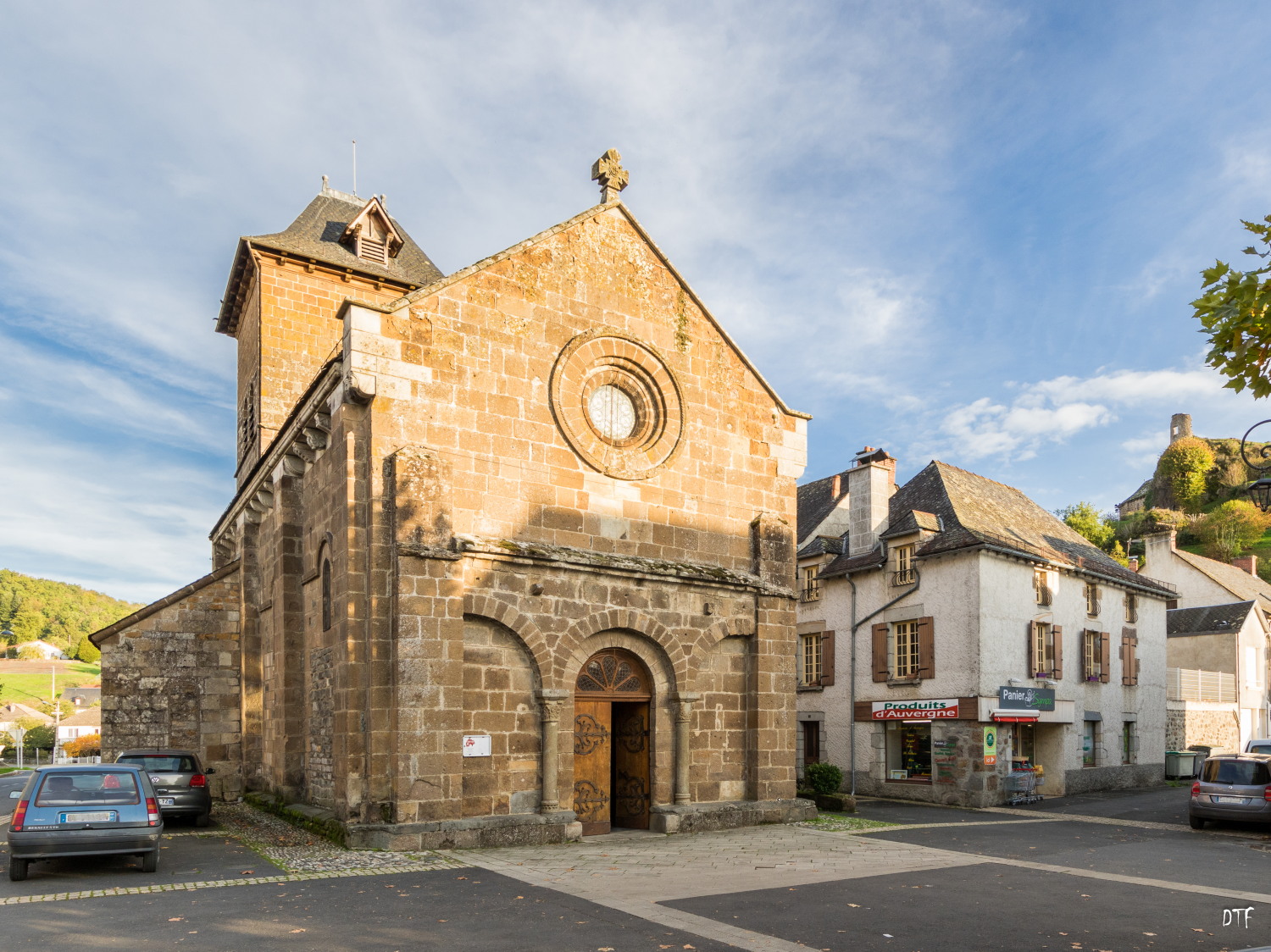 Saignes eglise