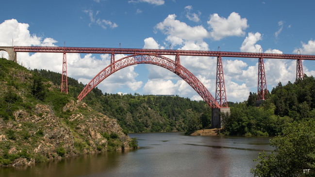 Le Viaduc de Garabit (Ruynes en Margeride et Val d'Arcomie)