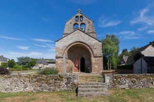 Eglise romane Saint-Georges (Ydes-Bourg)